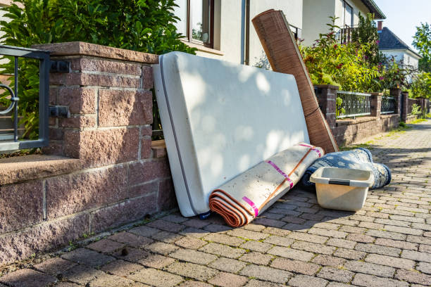 Best Mattress Removal Service  in Spencerville, MD